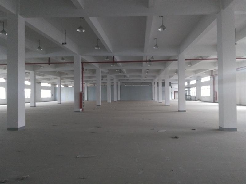 苏州相城北桥凤北荡路附近有1699平可做软家具大货梯