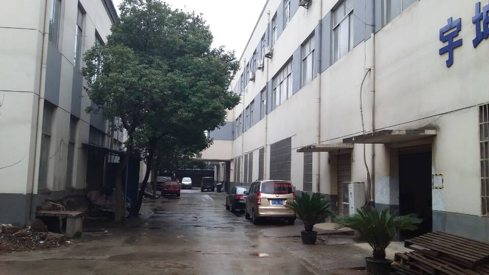 吴中浦庄大道，占地17.5亩，两证齐全，交通方便，形象好！
