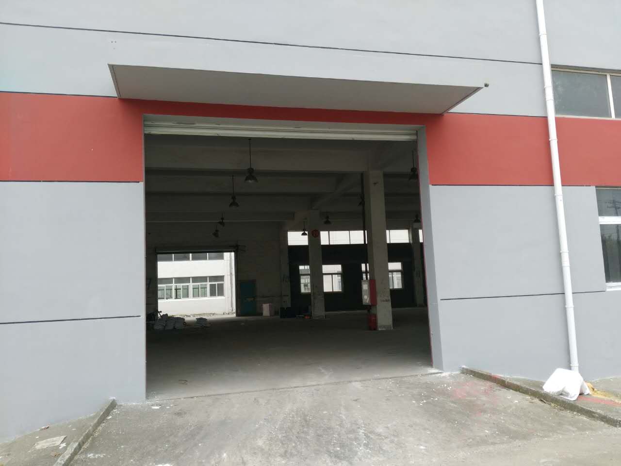 吴江松陵出租单层2000平优质厂房