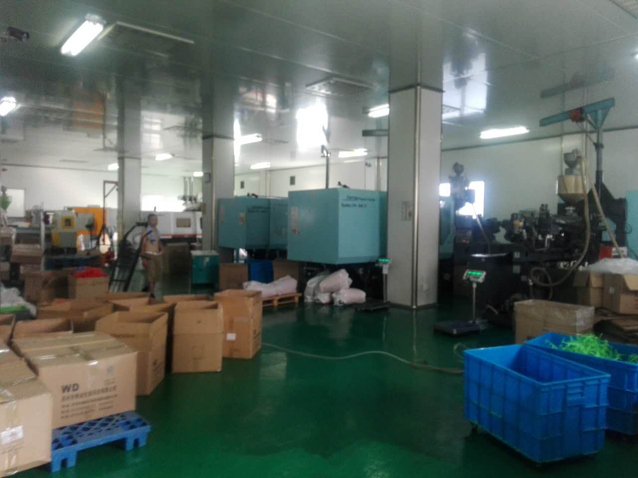 黄桥3000平标准厂房，一楼净化车间，形象好，位置佳，交通方便