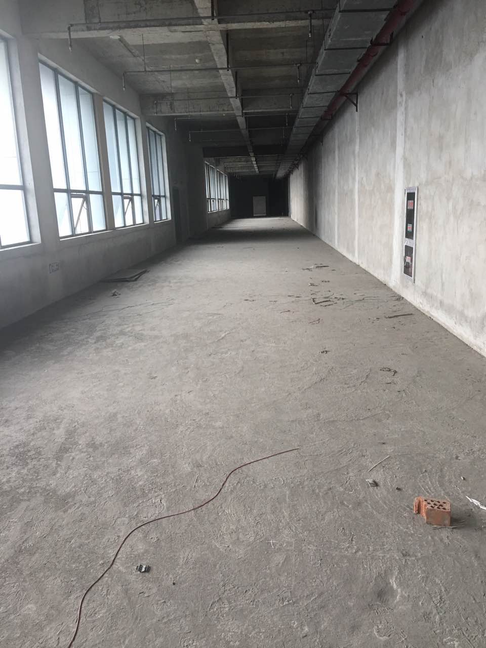 元和，一楼260平厂房招租
