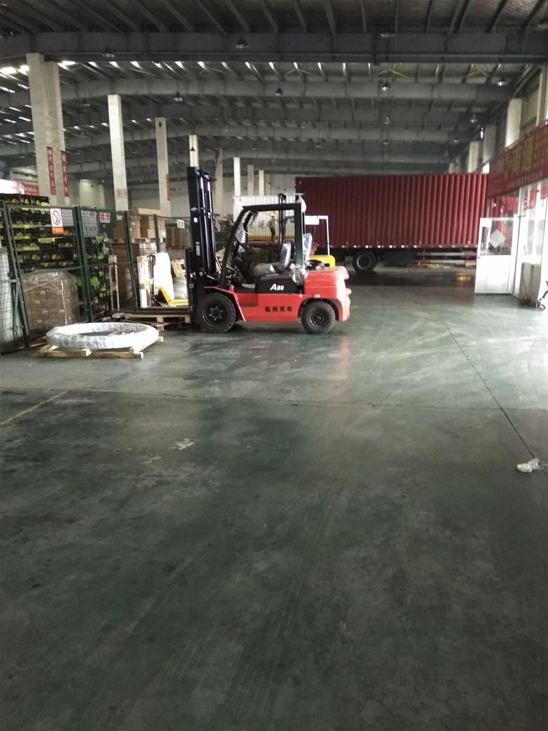 高新区浒关镇单层厂房仓库带进货卸货平台和雨挡