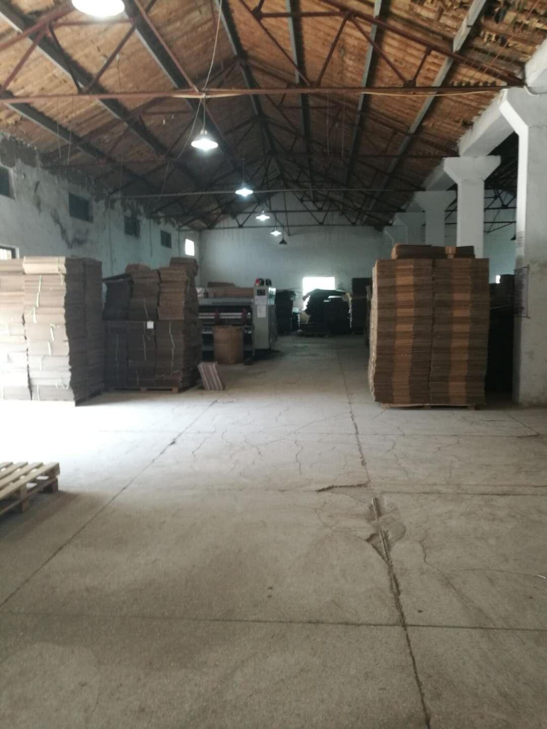 阳澄湖，独门独院一楼1300平厂房出租