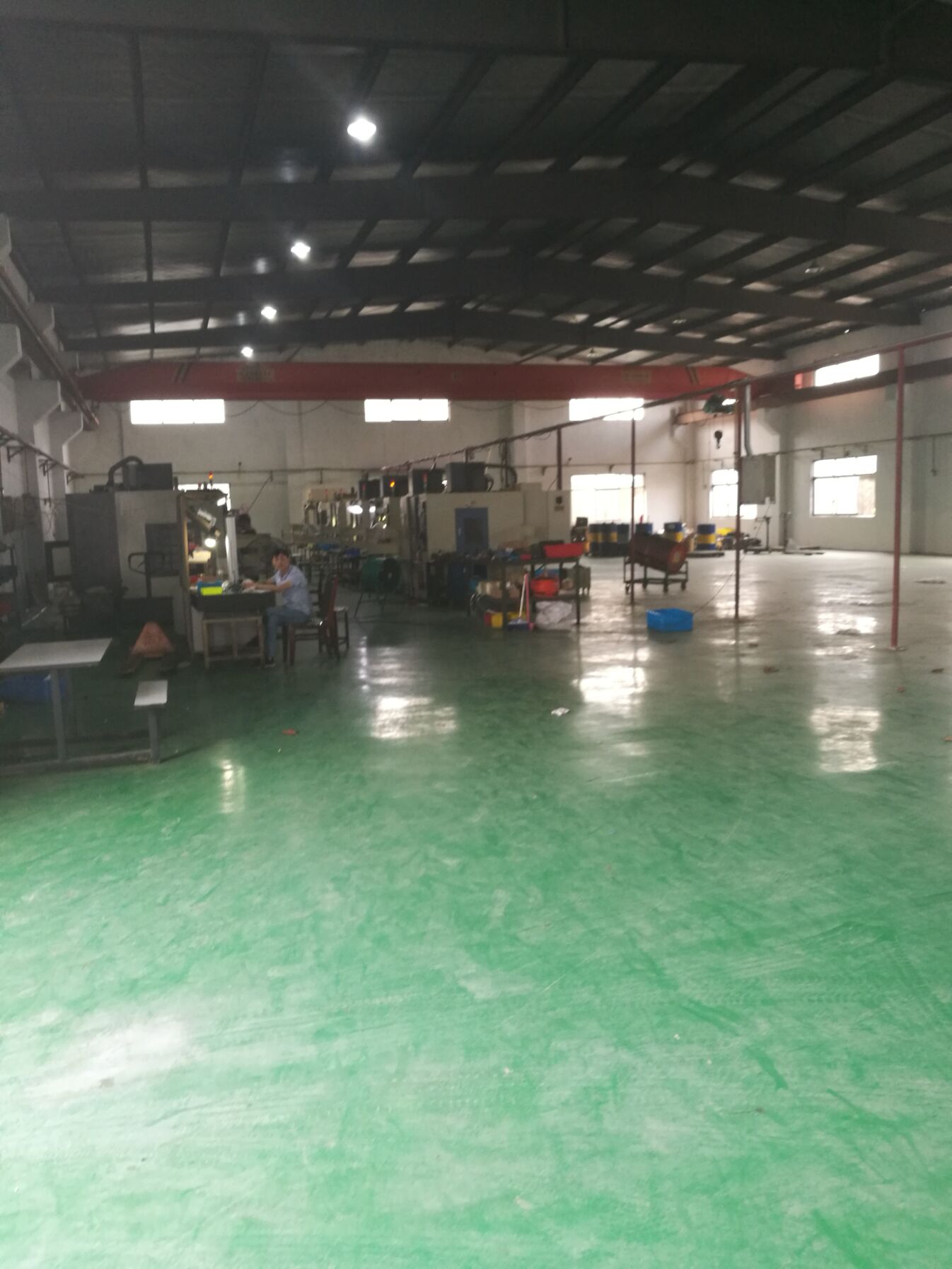 望亭有650平钢架顶厂房带5吨行车电量大