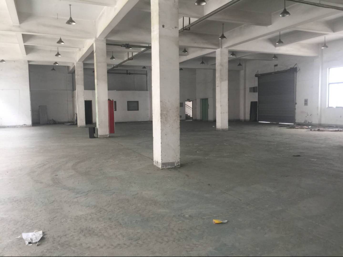 高新区，枫桥，一楼700平仓库，一楼700平仓库出租，大车进出方便！！！！