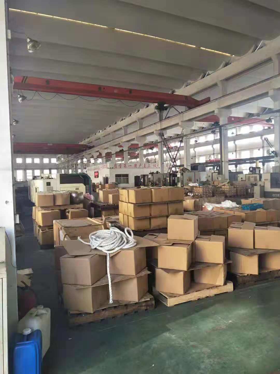 太平，独门独院，一楼标准厂房，层高10米，交通方便，位置好