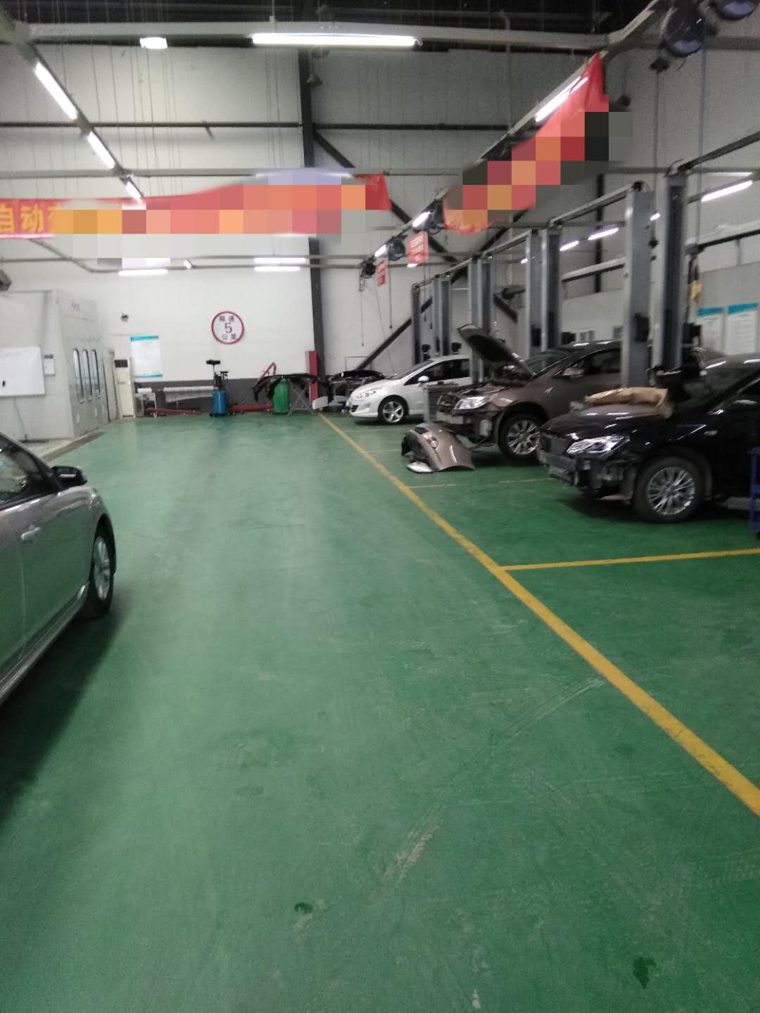 出租，高新区，枫桥，一楼2000平物流仓库出租，大车好进出，可分租一半！！！