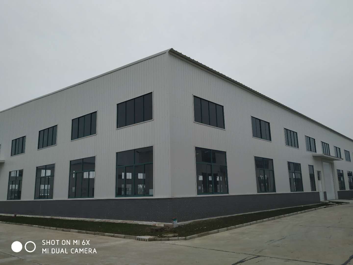 南通海安工业园区（临近市区）全新标准厂房出租