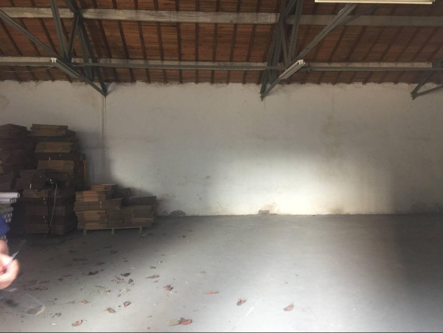 出相城区，黄桥，一楼400平厂房仓库，