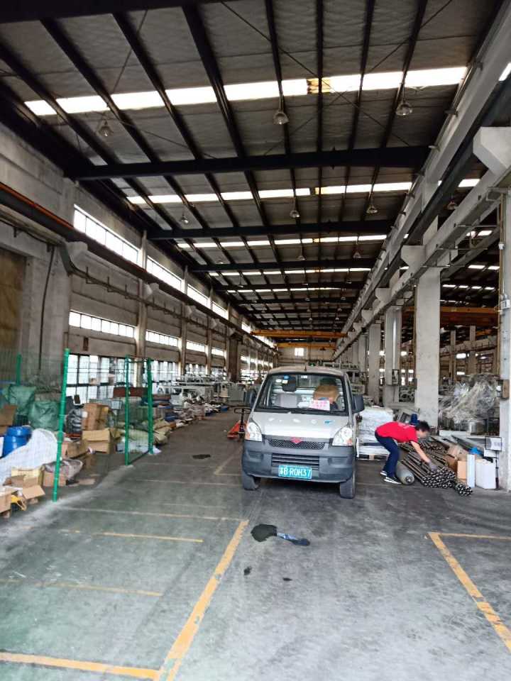 出租浒光一楼6300平机械厂房