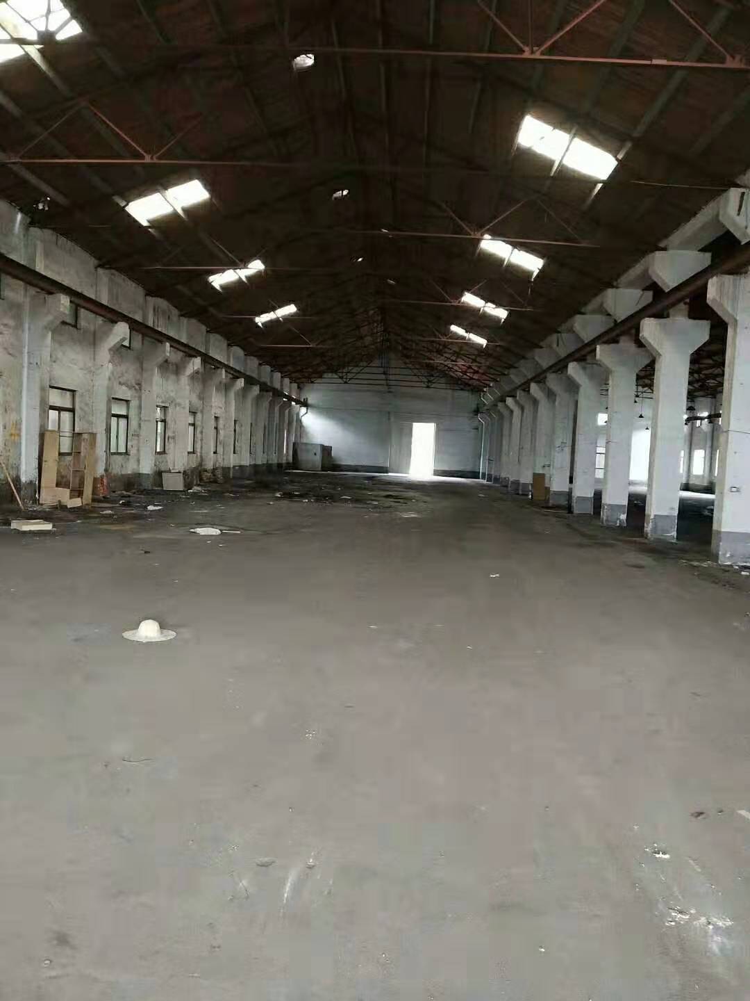 出租渭西可做废纸废铁打包单层:办公楼+传达室+小食堂（500平米），单层厂房面积2300平米